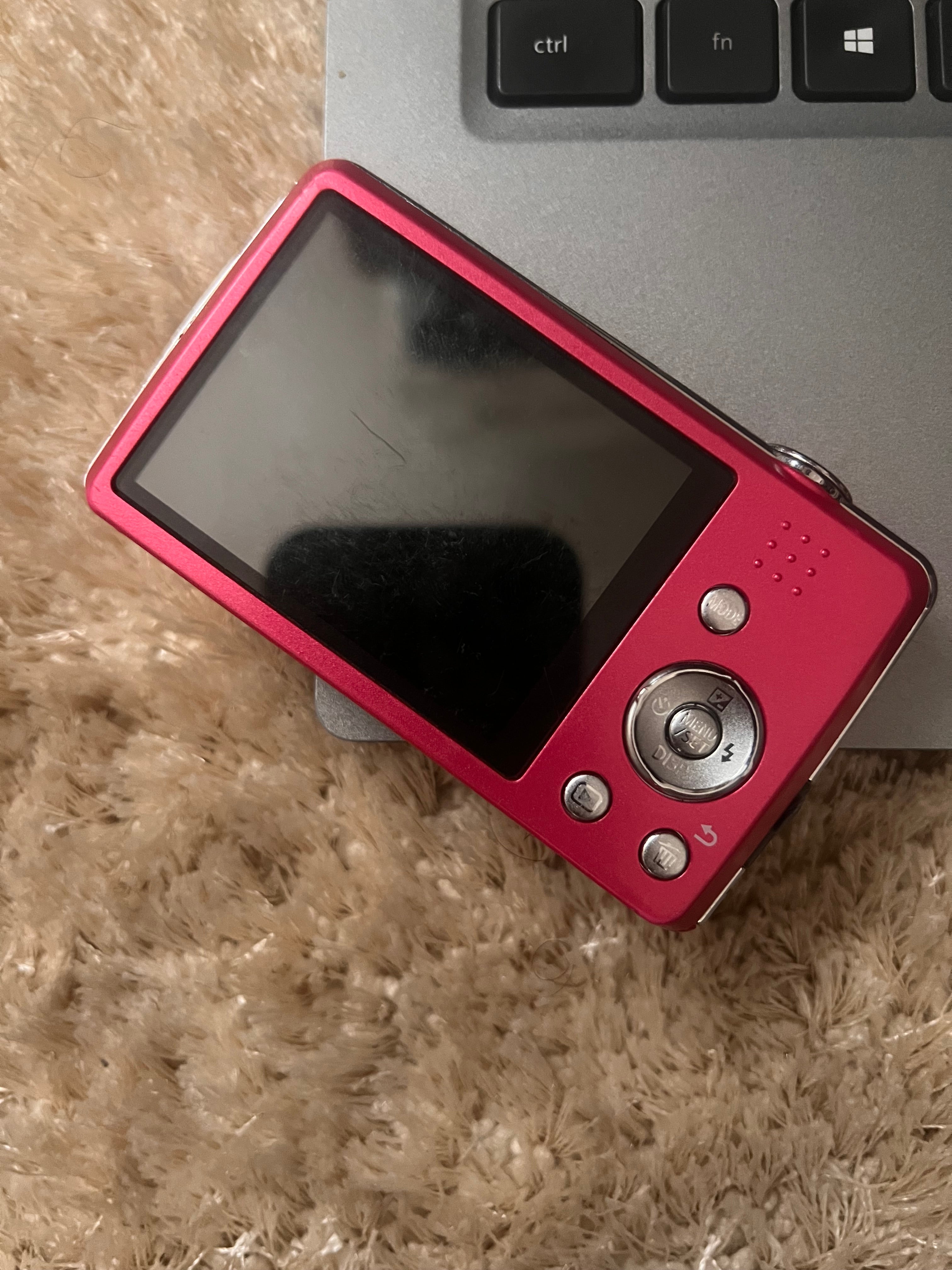 ✨ Panasonic Lumix DMC-FS40