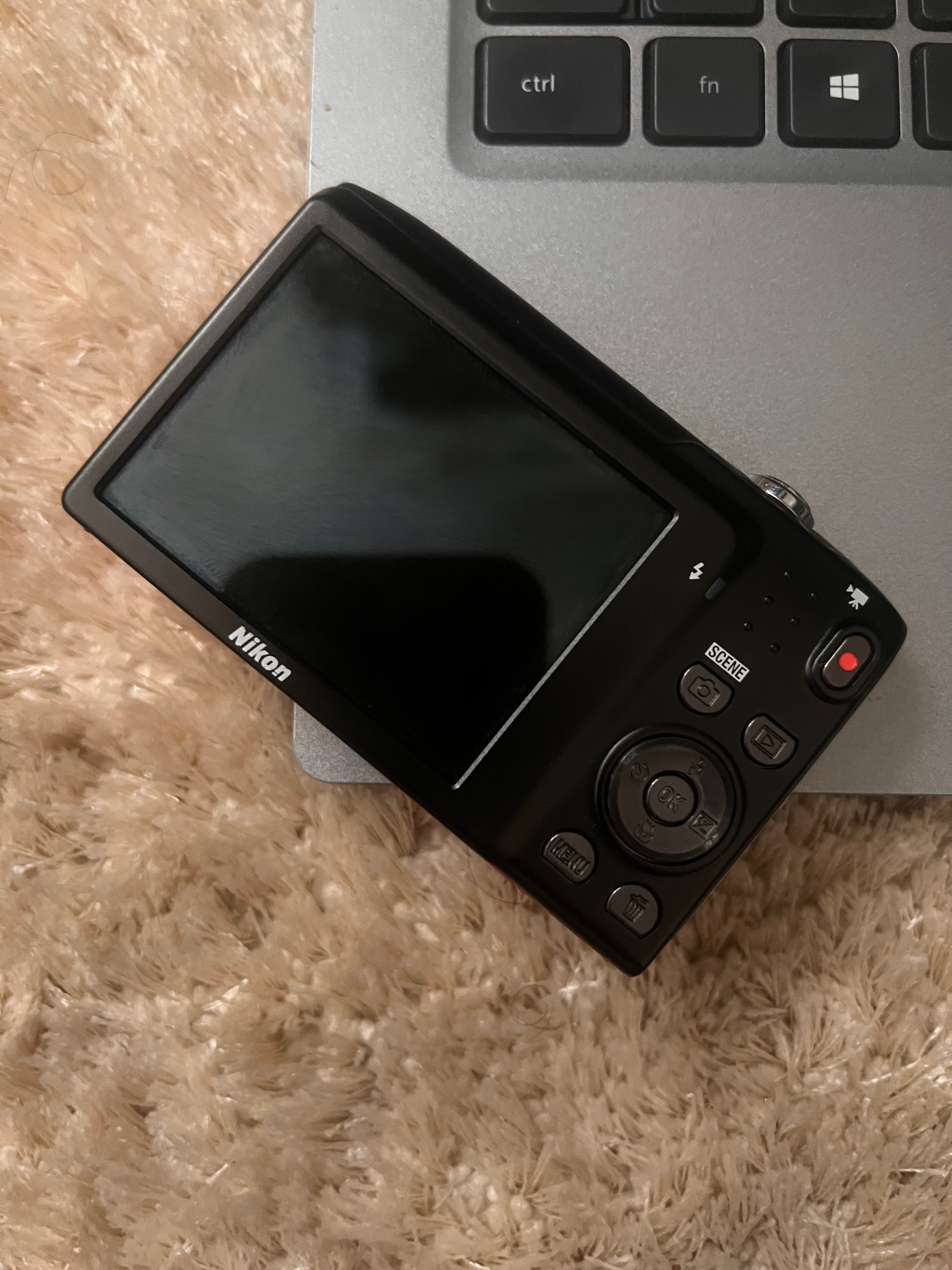 💕 Nikon Coolpix S3100
